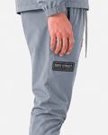 ENSEMBLE SOMBRE - GRIS
