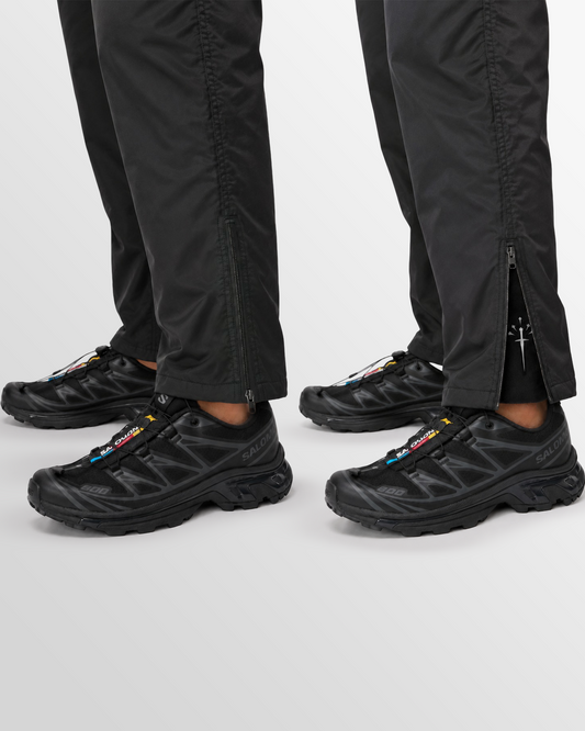 Jogging Ninja noir/gris OVSS, bas porté avec baskets